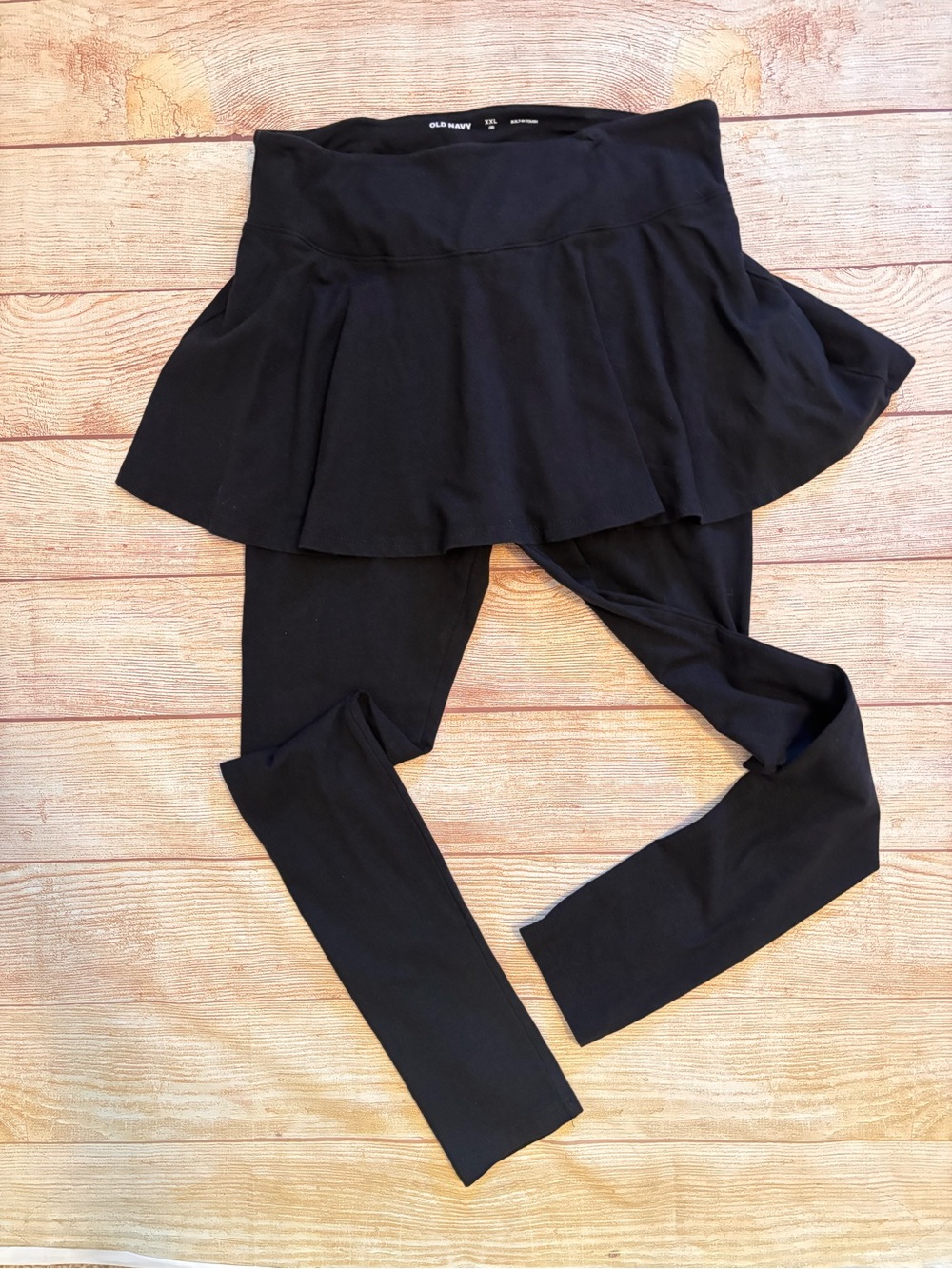 Girls Old Navy leggings with skirt